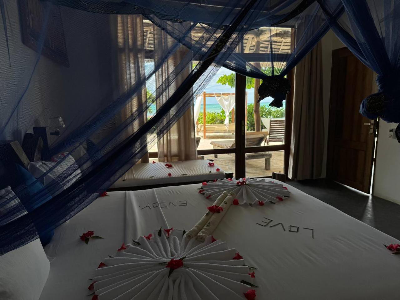 Kapengaro Beach Villas Michamvi Rum bild